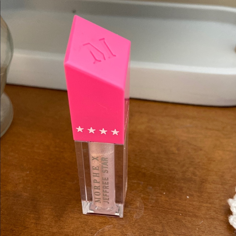 🆕 Morphe x Jeffree Star Lip Gloss with Pink Cap